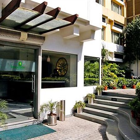 Lemon Tree Hotel, Udyog Vihar, Gurugram Gurgaon Extérieur photo