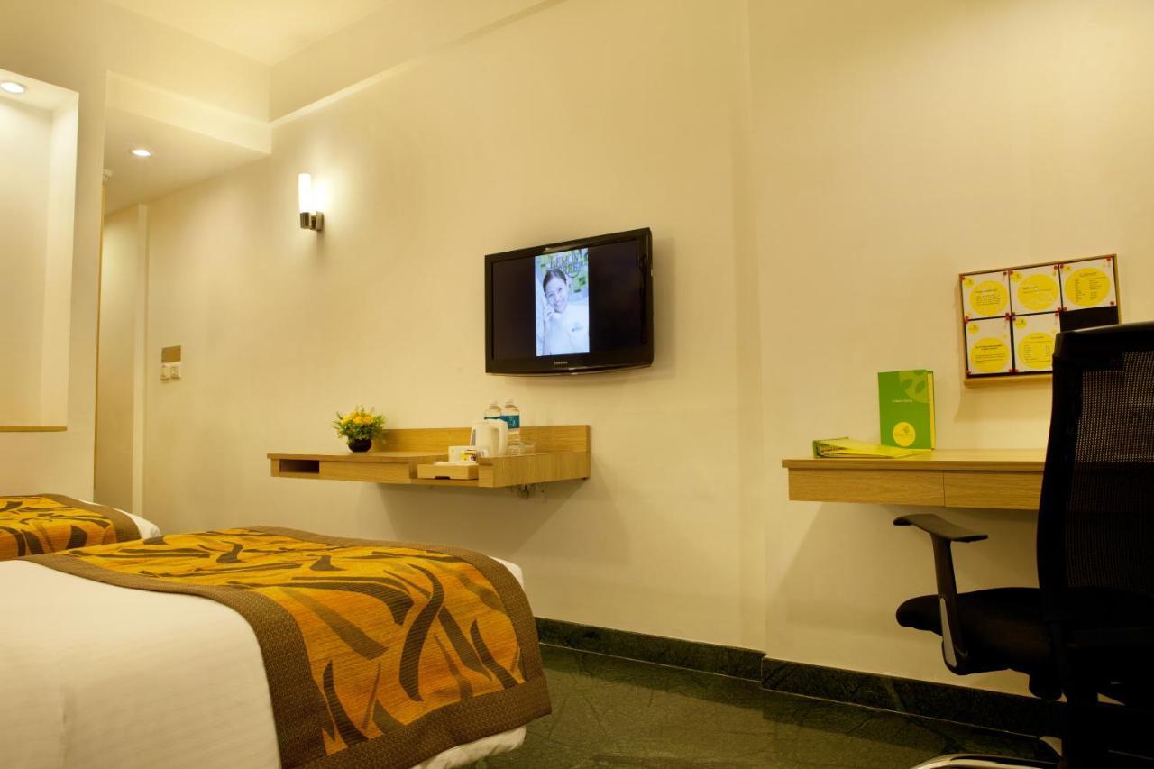 Lemon Tree Hotel, Udyog Vihar, Gurugram Gurgaon Extérieur photo